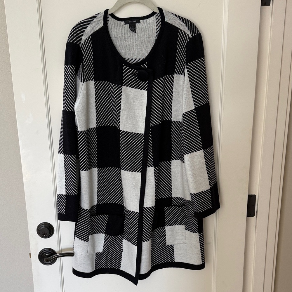 Alfani windowpane sweater coat M